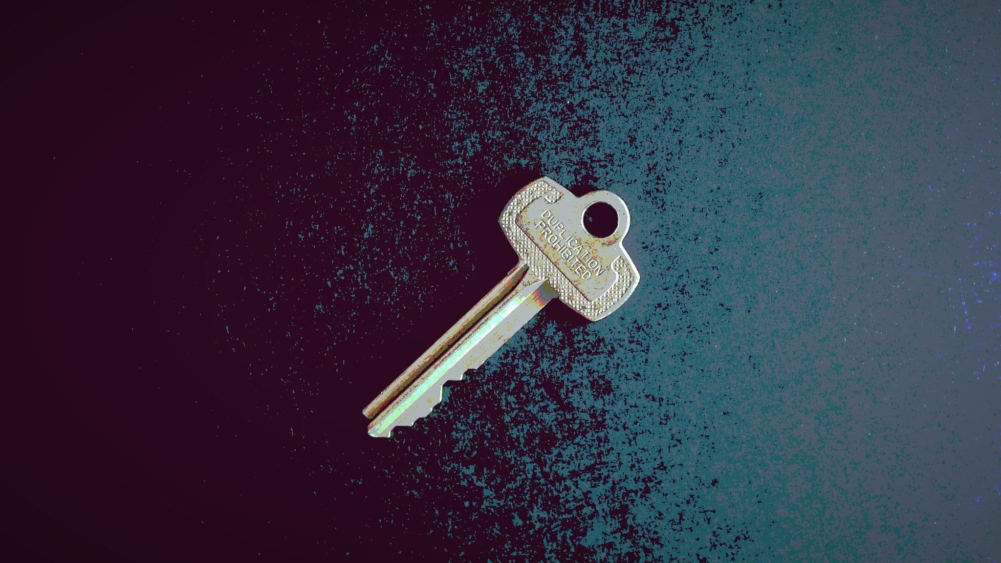 16:9 key, door, lock, security (Kelly Sikkema/Unsplash, modified by CoinDesk)