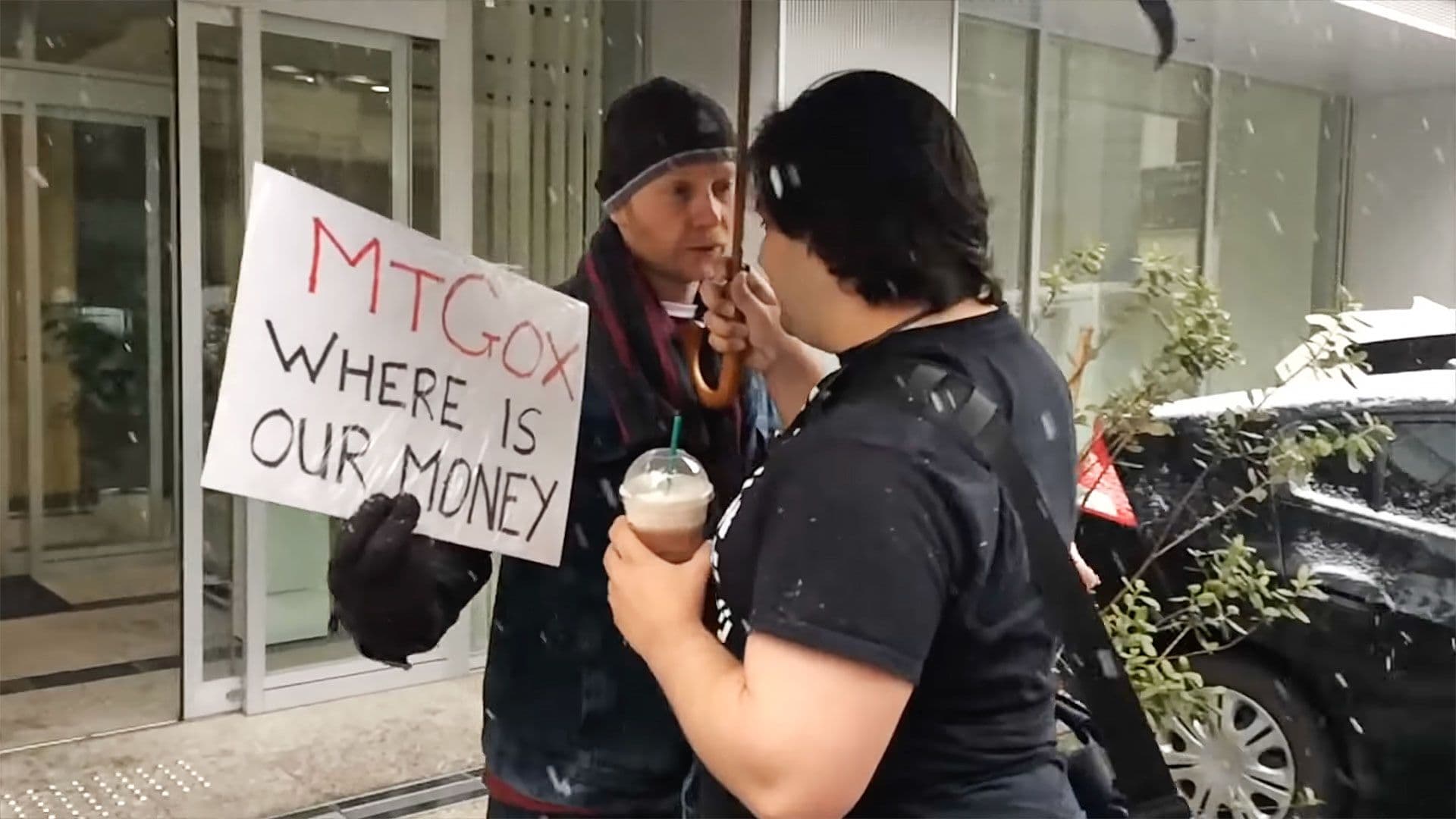 Kolin Burges confronts Mt. Gox CEO Mark Karpeles (CoinDesk)