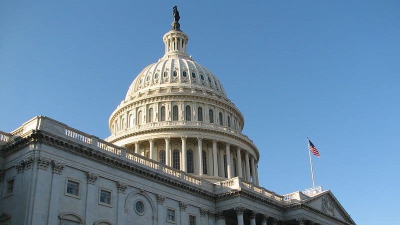 The U.S. Capitol (buschap/Flickr) 16:9CROP