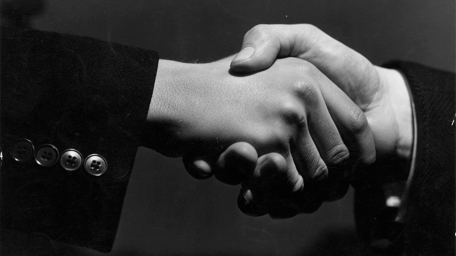 Handshake (Getty Images)