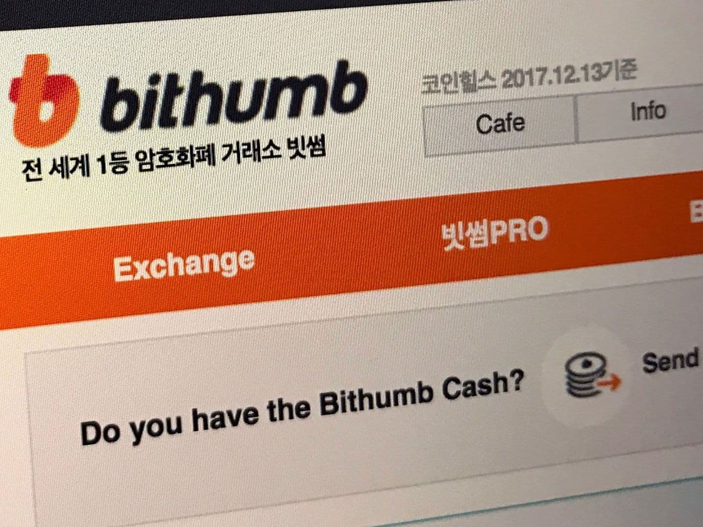 CDCROP: Bithumb website (Shutterstock)