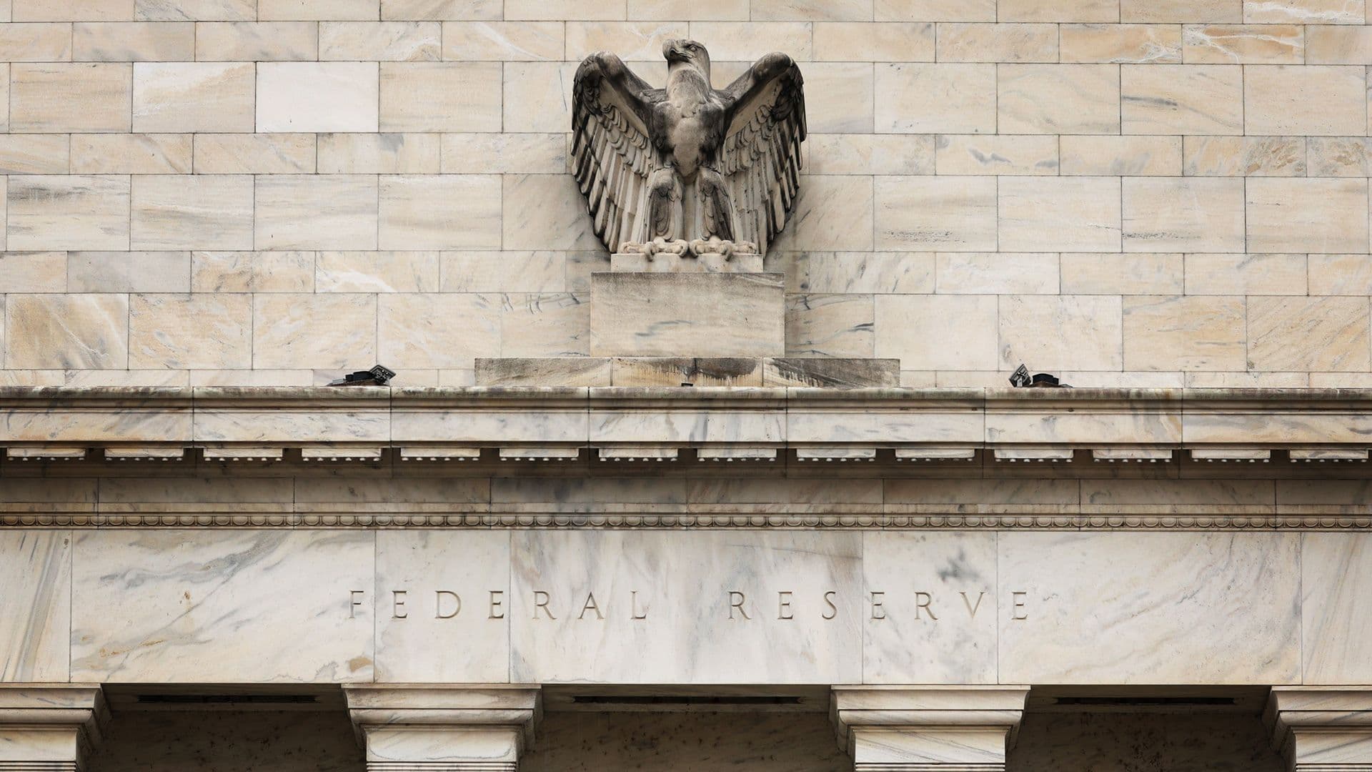 The exterior of the Federal Reserve Board building (Alex Wong/Getty Images)