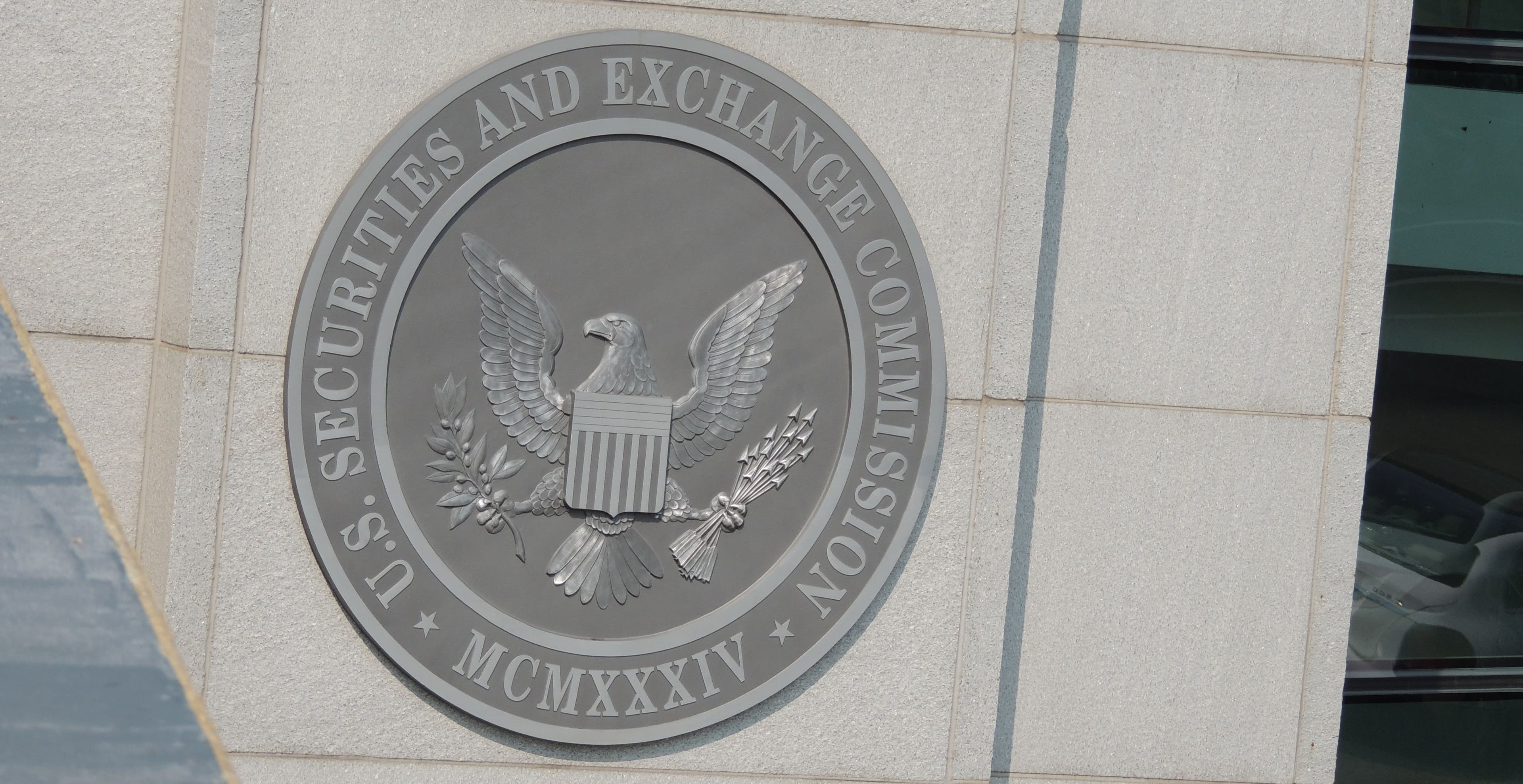 SEC logo (Nikhilesh De/CoinDesk)