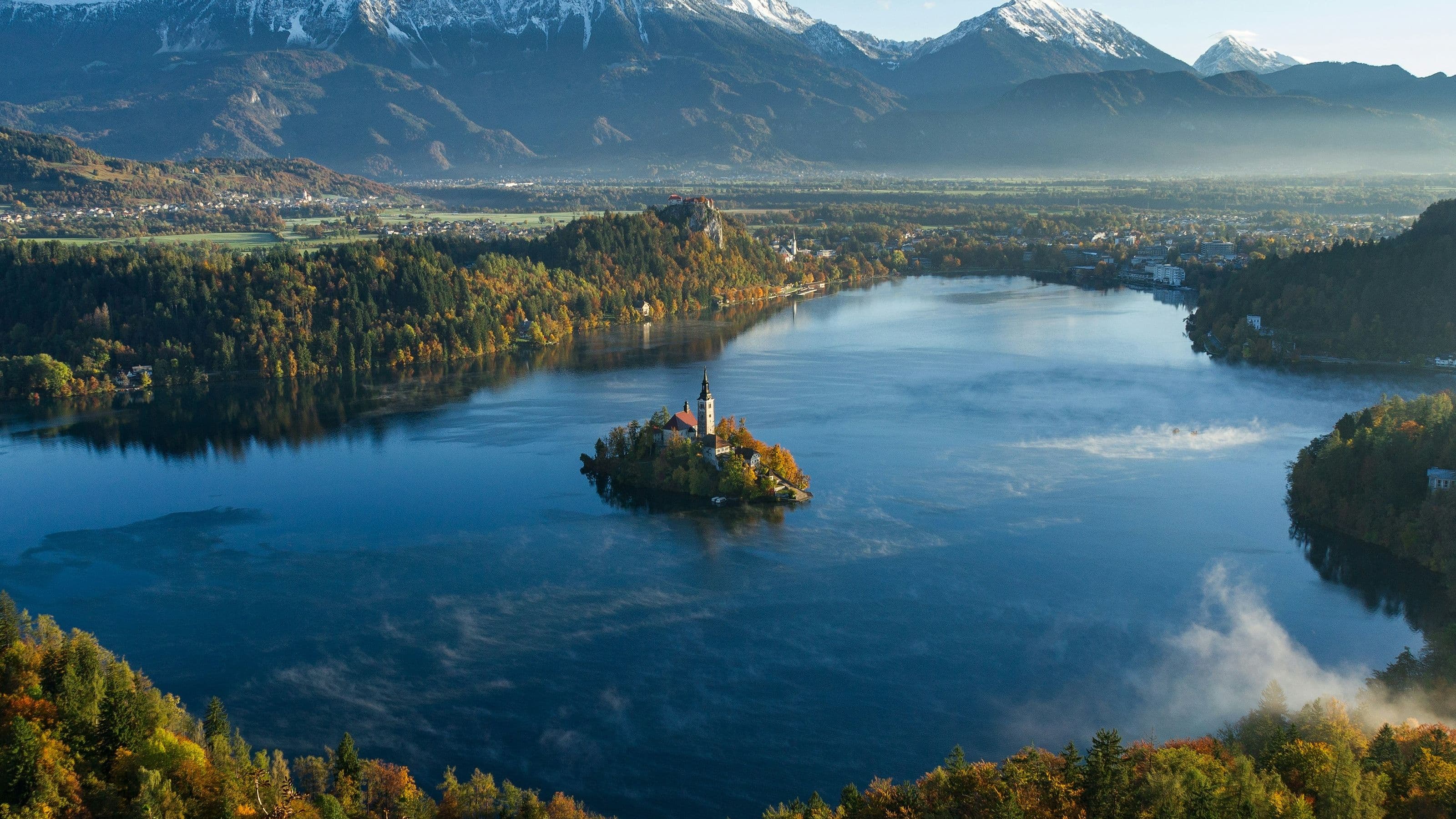 16:9 Slovenia (Neven Krcmarek/ Unsplash)