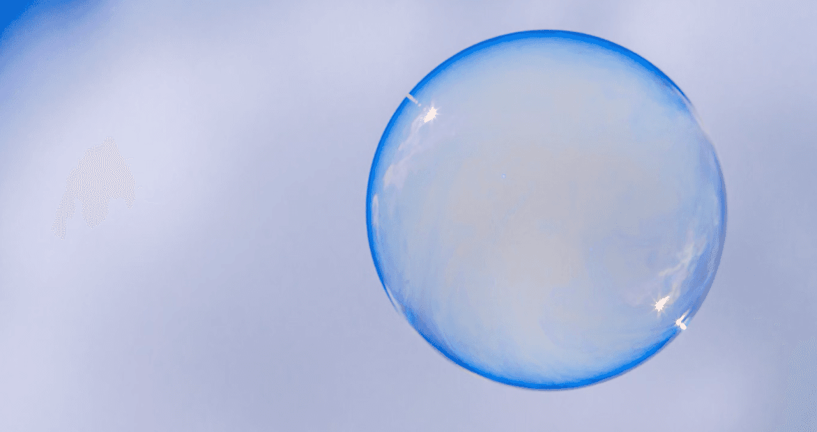 16:9 bubble, soap (Zdeněk Macháček/Unsplash)