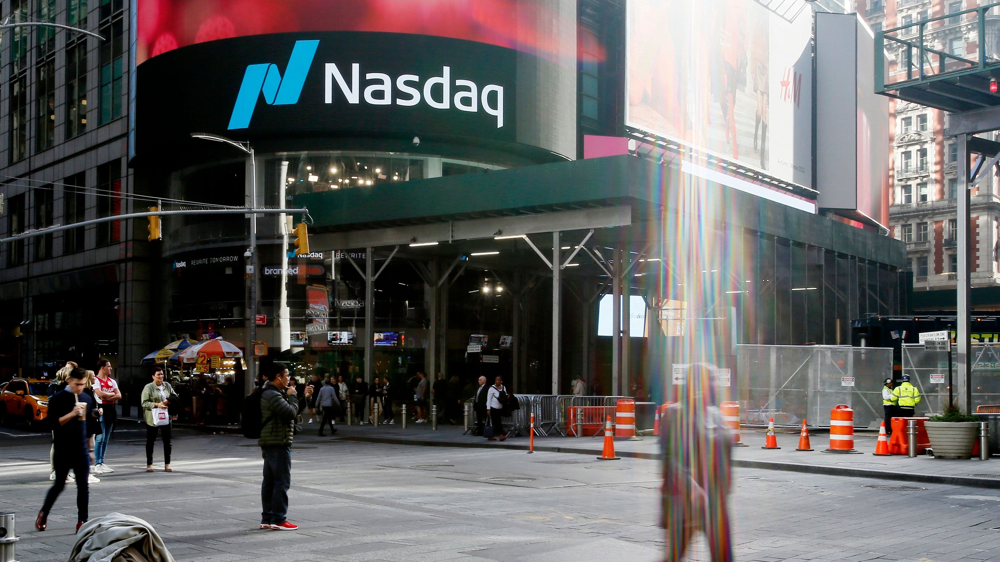 16:9CROP Nasdaq (Leonardo Munoz/VIEWpress via Getty)